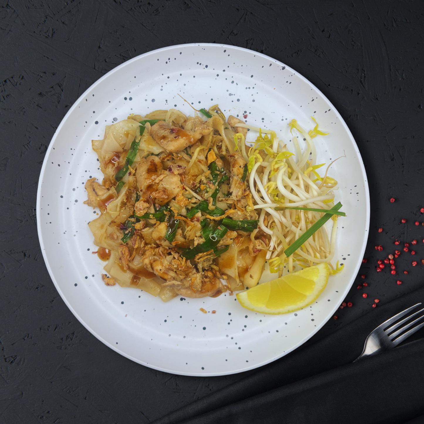 YODO Returning September 16th Chicken Pad Thai (476 cal)