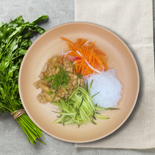 YODO Returning soon  Lemongrass Chicken noodle salad (453 cal)